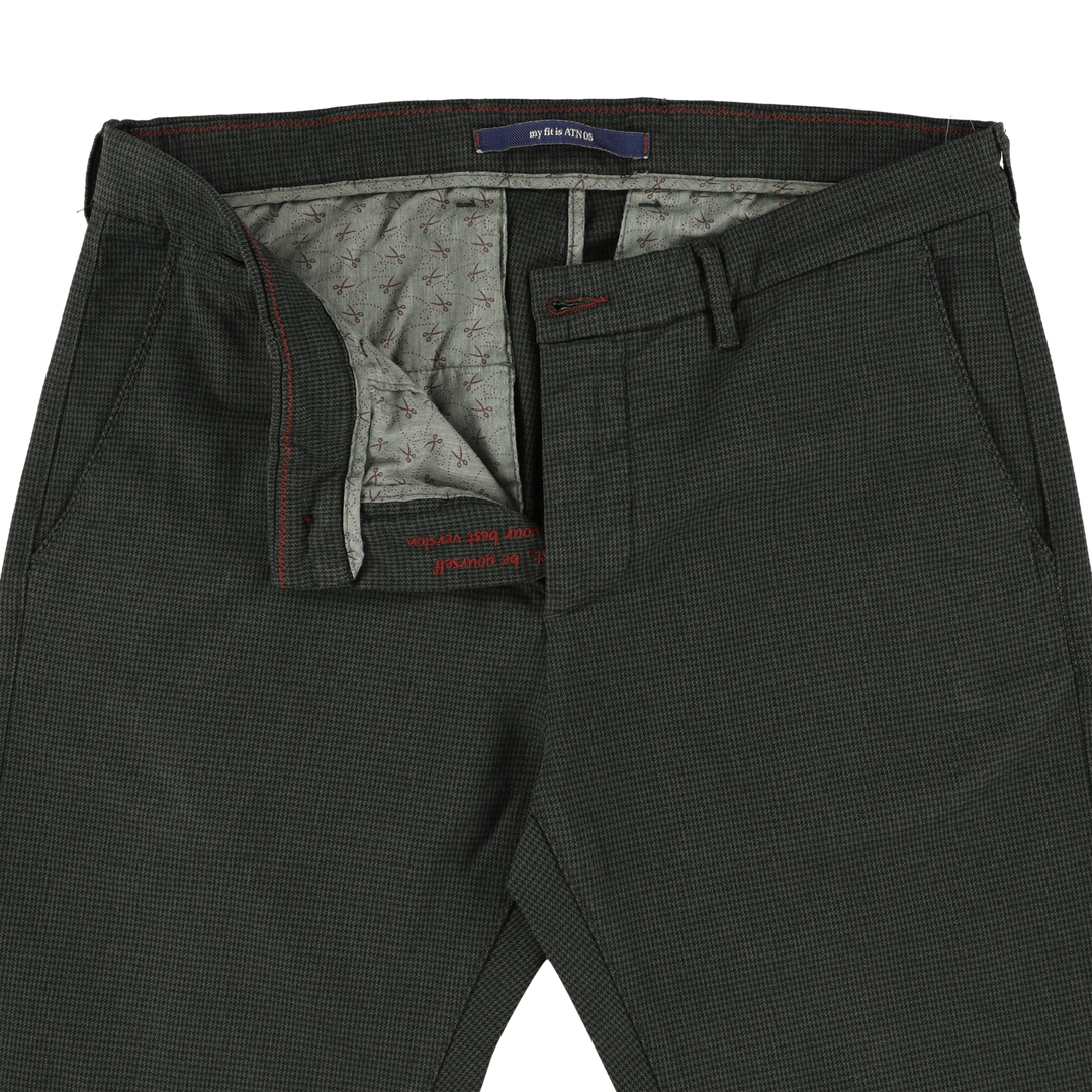 Atelier Noterman ATN05 Slim‑Fit Chino – Groen-48% katoen, 48% modal, 4% elasthaan-HEREN BROEKEN-Groen