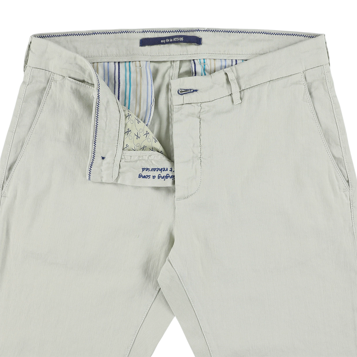 Atelier Noterman Slim Fit Broek – Lichtbeige-65% linnen, 34% katoen, 1% elasthaan-HEREN BROEKEN-Groen