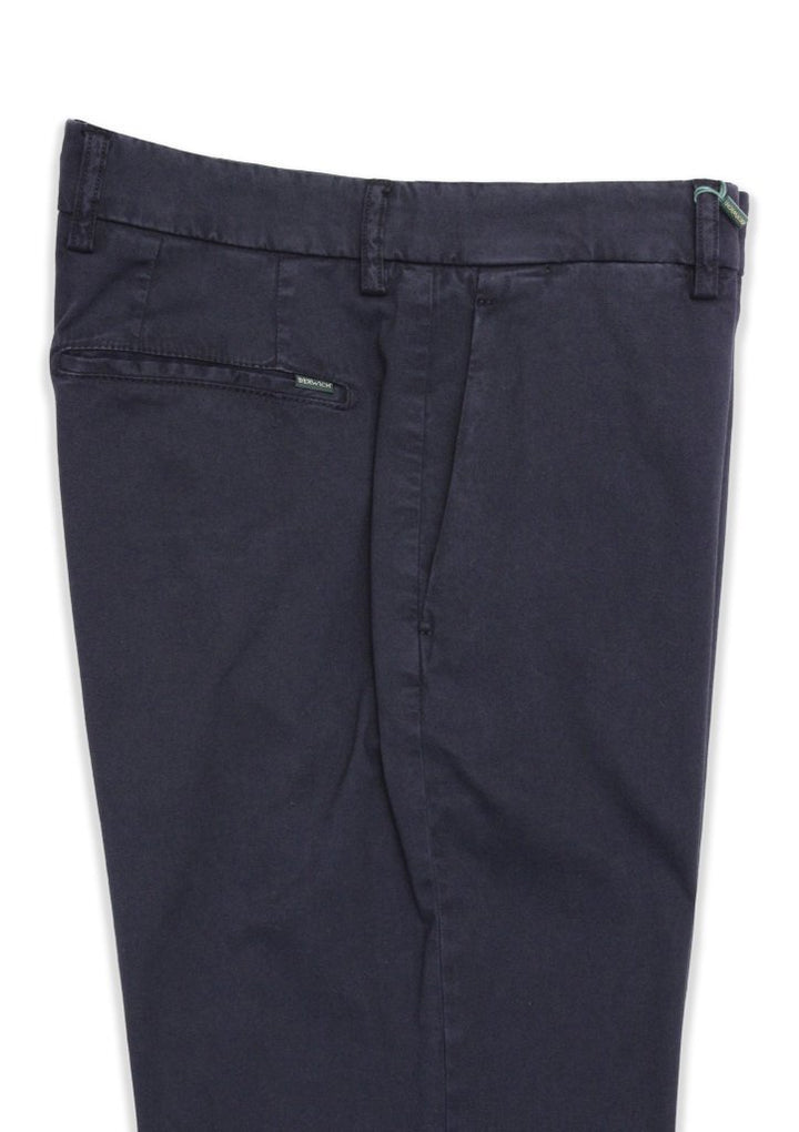 Berwich Morello Elax Chino – Blauw-61% katoen, 34% lyocell, 5% elasthaan-HEREN BROEKEN-Blauw