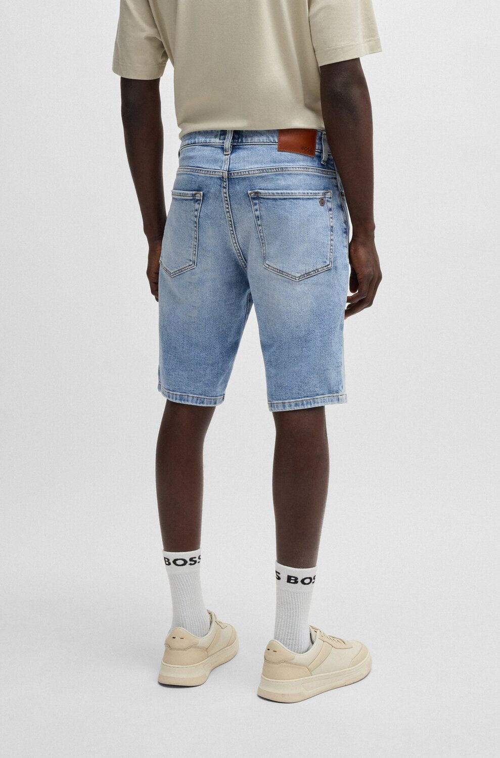 BOSS Orange regular-fit Maine-short-Kwaliteit: 98% Katoen, 2% Elastan<br />-HEREN BROEKEN-Blauw