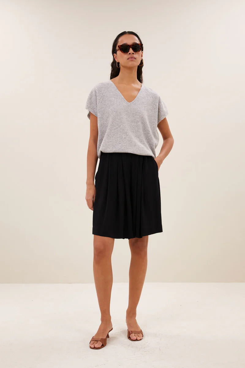 by-bar sil v-neck pullover – Grijs-100% merino wol-DAMES TRUIEN & VESTEN-Grijs
