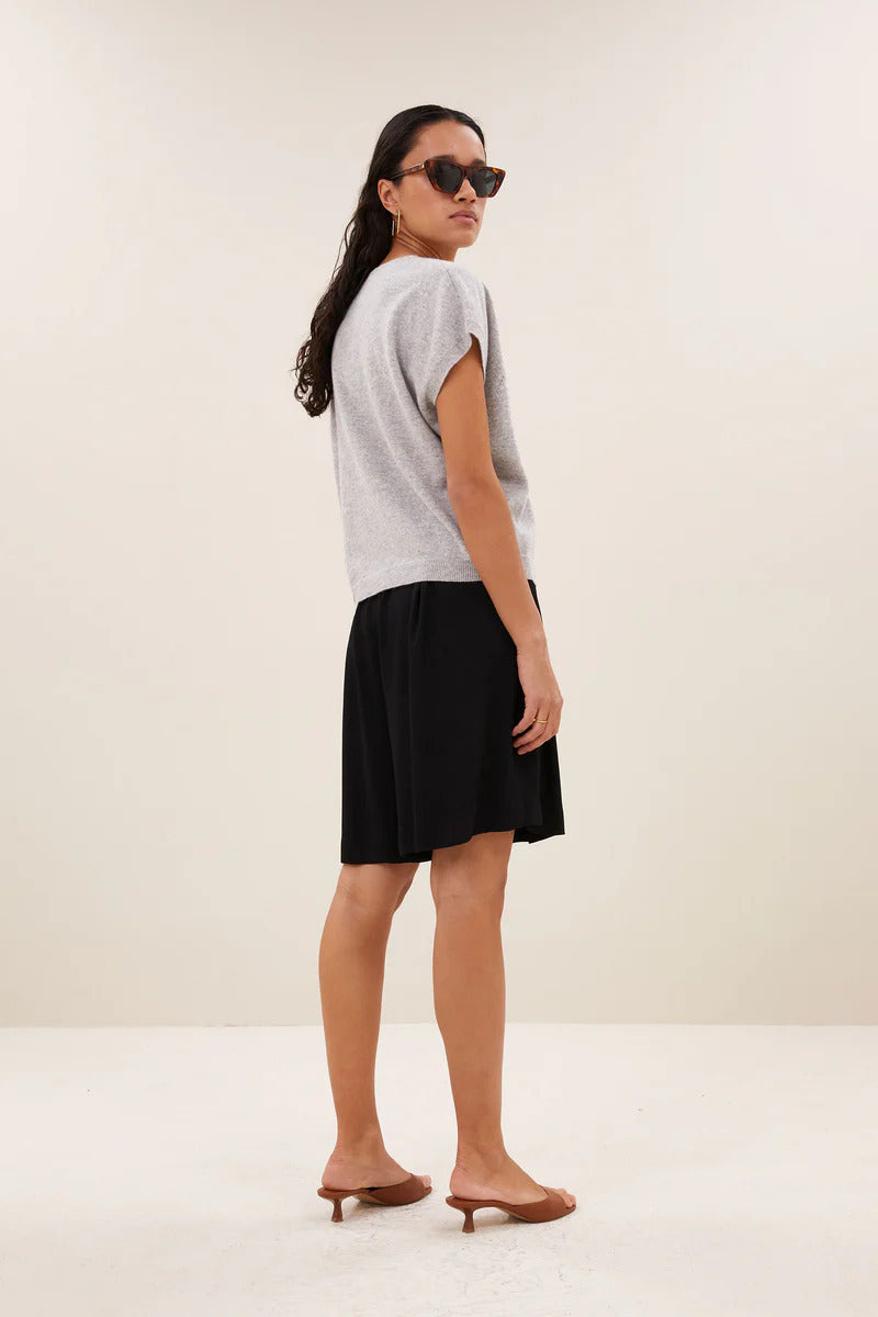 by-bar sil v-neck pullover – Grijs-100% merino wol-DAMES TRUIEN & VESTEN-Grijs