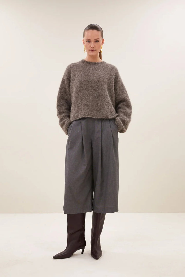 by-bar Vasile Pullover – Bruin-36% mohair, 36% alpaca, 25% polyamide, 3% elastaan-DAMES TRUIEN & VESTEN-Bruin
