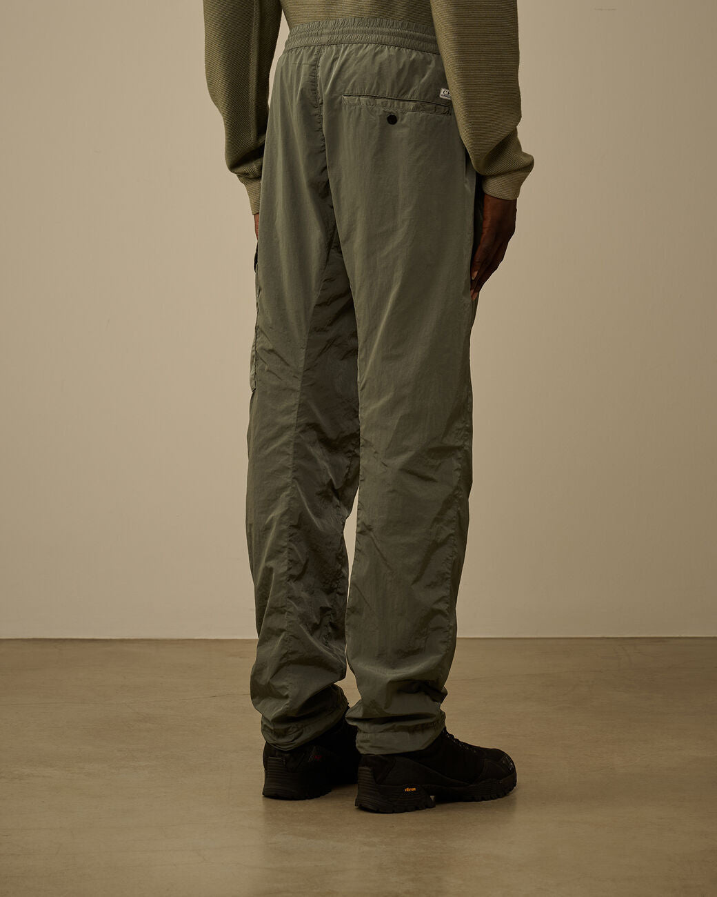 C.P. Company Chrome‑R Lens Cargo Pants – Grijs-100% polyamide-HEREN BROEKEN-Grijs