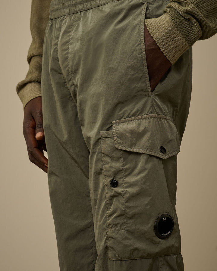 C.P. Company Chrome‑R Lens Cargo Pants – Grijs-100% polyamide-HEREN BROEKEN-Grijs