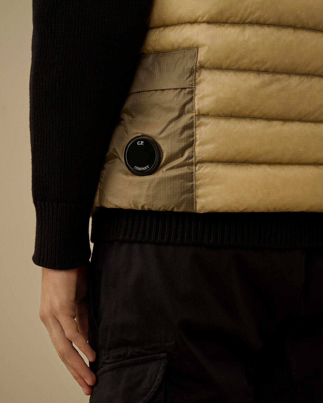 C.P. Company D.D. Shell Down Lens Bodywarmer-100% polyamide-HEREN JASSEN & JACKS-Beige