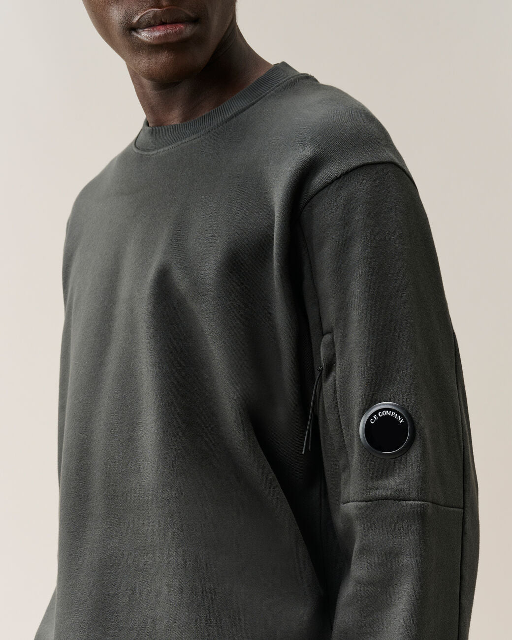 C.P. Company Fleece Crewneck – Antraciet-100% katoen-HEREN TRUIEN & VESTEN-Antraciet