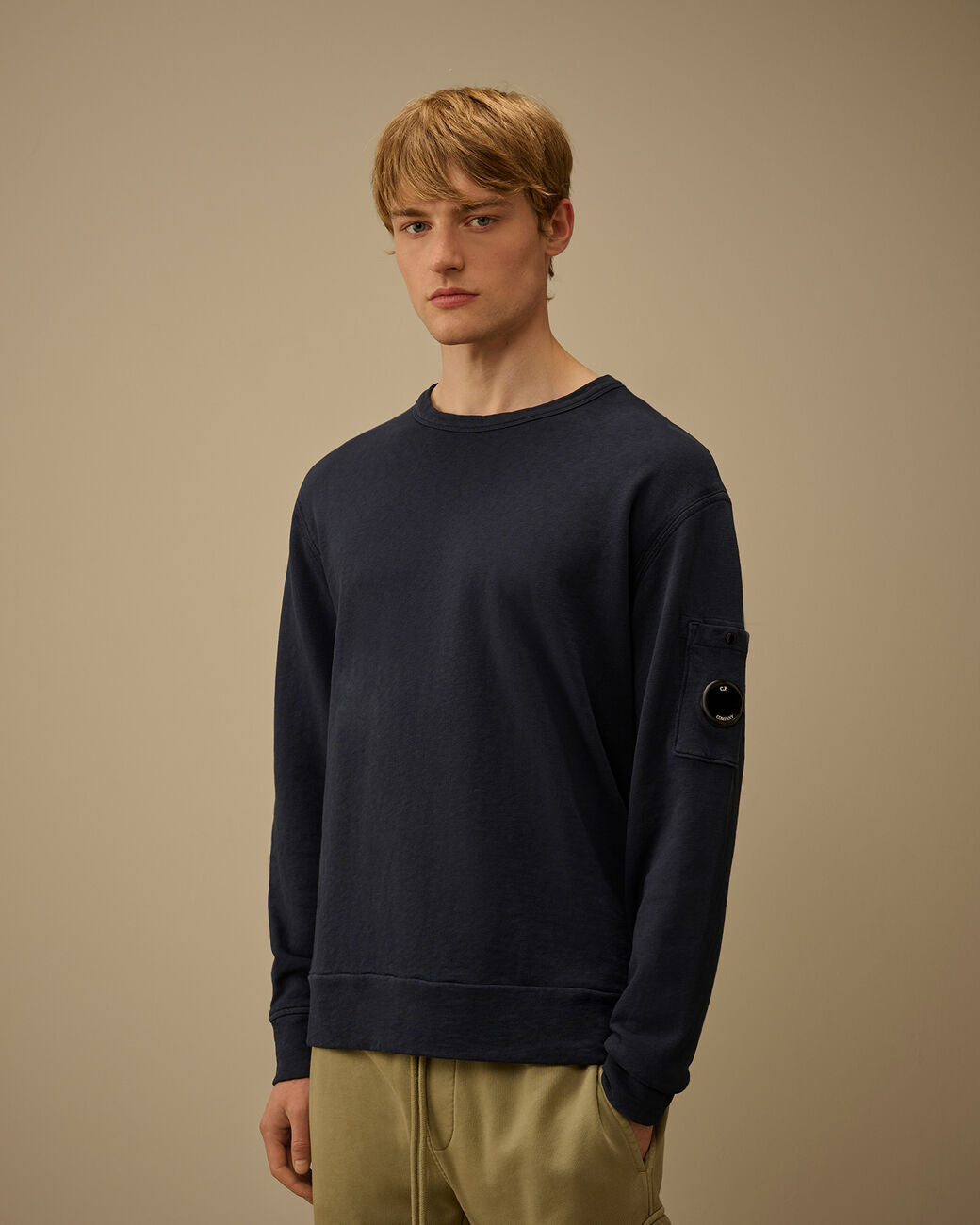 C.P. Company Malfilè Fleece Lens Crewneck - Blauw-100% katoen-HEREN TRUIEN & VESTEN-Blauw