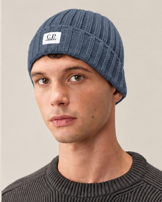 C.P. Company Merinowollen Logo Muts – Blauw-100% wol-HEREN ACCESSOIRES-Blauw