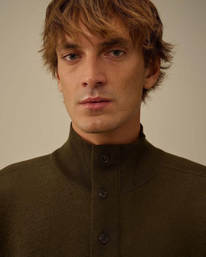 C.P. Company Trui met Polokraag – Groen-55% wol, 45% katoen-HEREN TRUIEN & VESTEN-Groen