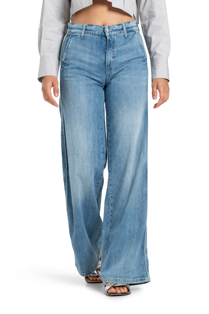 Cambio Alek flared jeans-92% Katoen<br />6% Elastomultiester<br />2% Elastaan-DAMES BROEKEN-Blauw