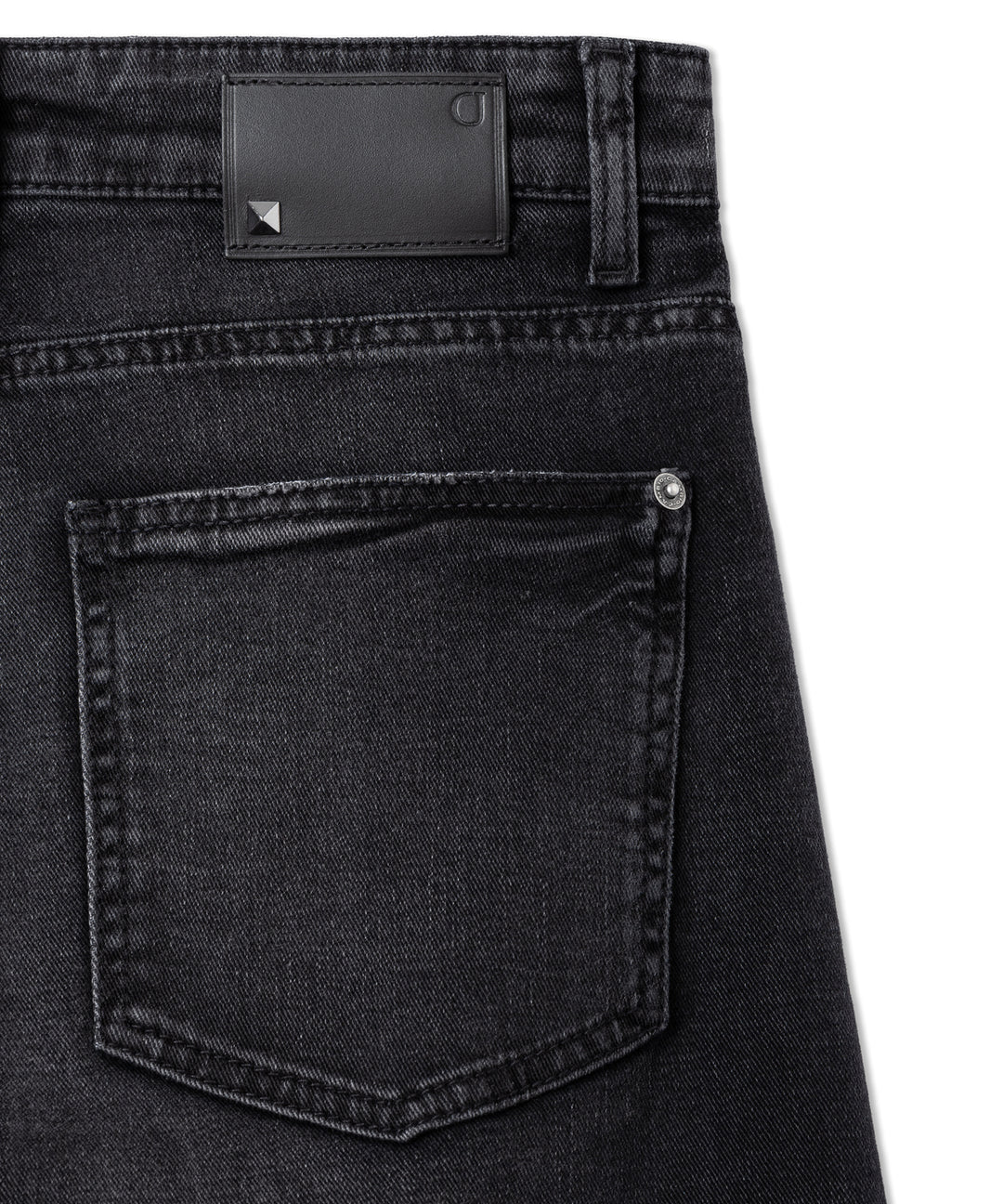Cambio Baggy Asymmetrical Jeans – Zwart-98% katoen, 6% elastomultiester, 2% elasthaan-DAMES BROEKEN-Zwart