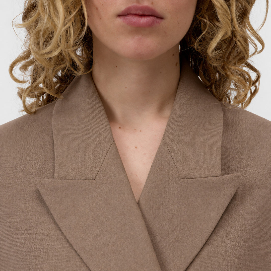 Closed Lola blazer – Bruin-53% polyester, 43% wol, 4% elastaan-DAMES BLAZERS & JASJES-Bruin
