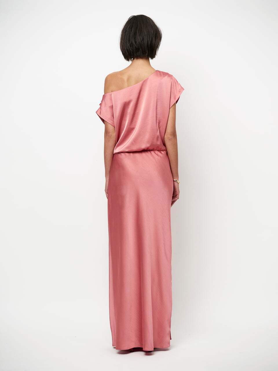 Dante 6 Epic off-shoulder satijnen maxijurk – Roze-100% polyester-DAMES JURKEN-Roze