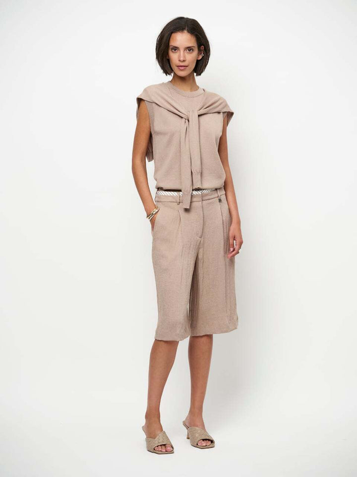 Dante 6 Fraya Mouwloze trui – Bruin-50% wol, 50% katoen-DAMES TRUIEN & VESTEN-Bruin