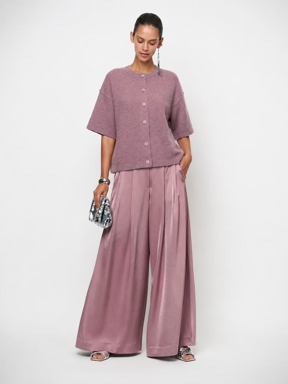 Dante 6 Hiara cardigan – Paars-41% alpaca wol, 37% polyamide, 22% merino wol-DAMES TRUIEN & VESTEN-Paars