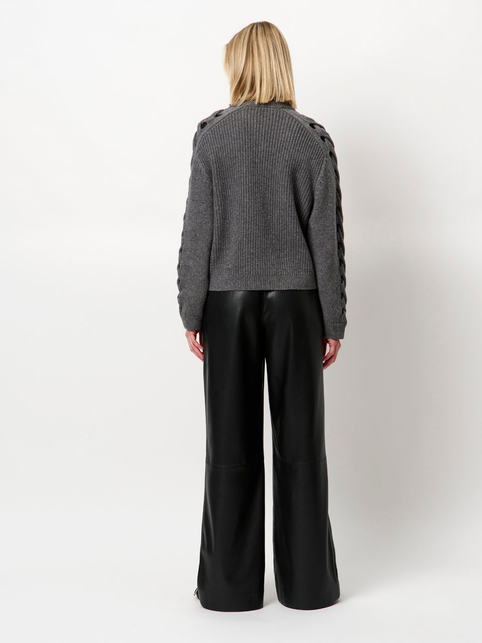 Dante 6 Palomo Braided Sweater – Grijs-50% wol, 30% polyamide, 20% modaal-DAMES TRUIEN & VESTEN-Grijs