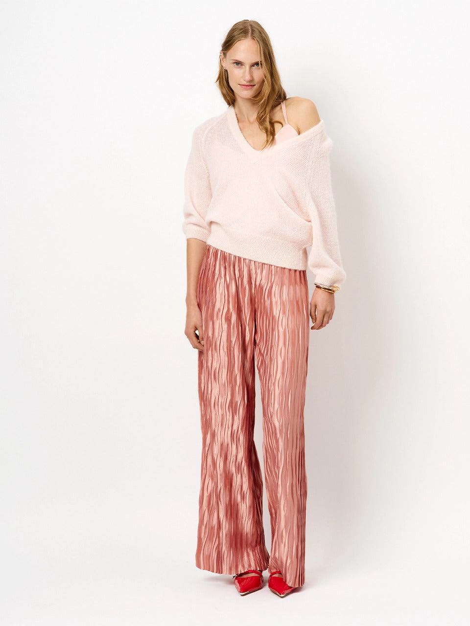 Dante 6 Rhoda alpaca/wolmix trui met V-hals-41% alpaka wol, 37% polyamide, 22% wol-DAMES TRUIEN & VESTEN-Roze