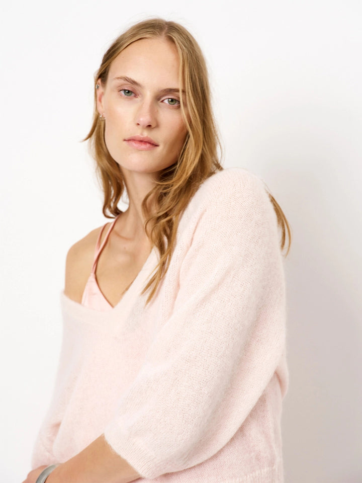 Dante 6 Rhoda alpaca/wolmix trui met V-hals-41% alpaka wol, 37% polyamide, 22% wol-DAMES TRUIEN & VESTEN-Roze