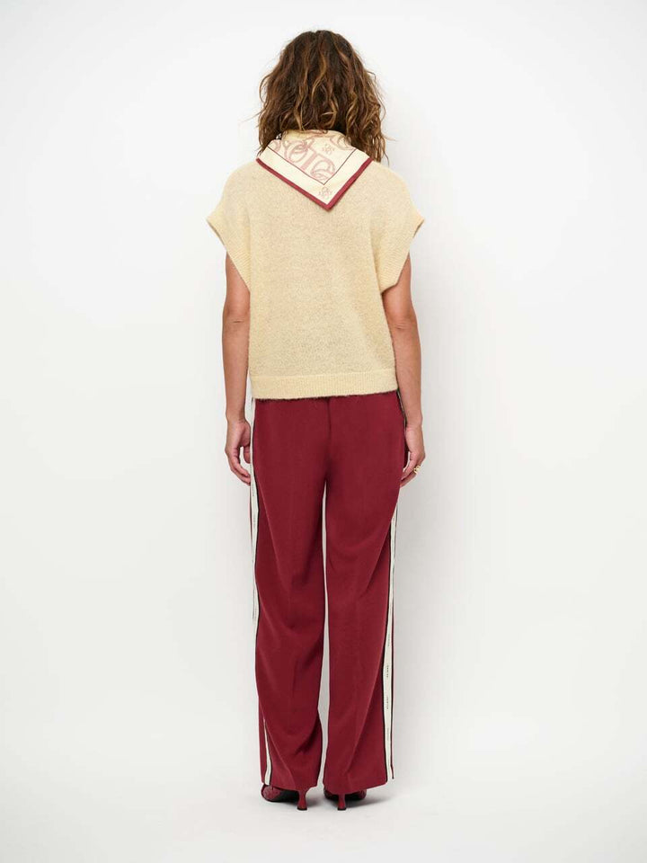 Dante 6 Zyra V-hals vest met korte mouwen – Geel-41% alpaca wol, 37% polyamide, 22% merino wol-DAMES TRUIEN & VESTEN-Geel