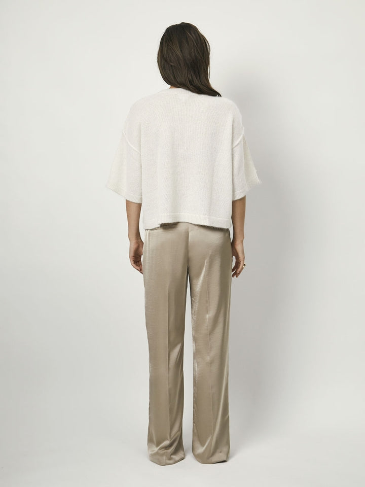 Dante6-Hiaru boxy alpaca mix trui-41% alpaca, 22% wol, 37% polyamide-DAMES TRUIEN & VESTEN-Room