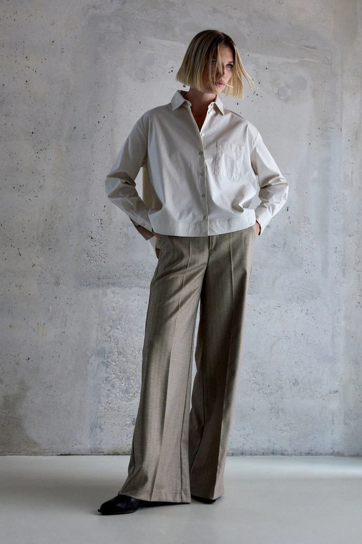 Femmes du Sud Amedee Blouse – Sand-62% katoen, 33% polyamide, 5% elasthaan-DAMES TOPS & BLOUSES-Room