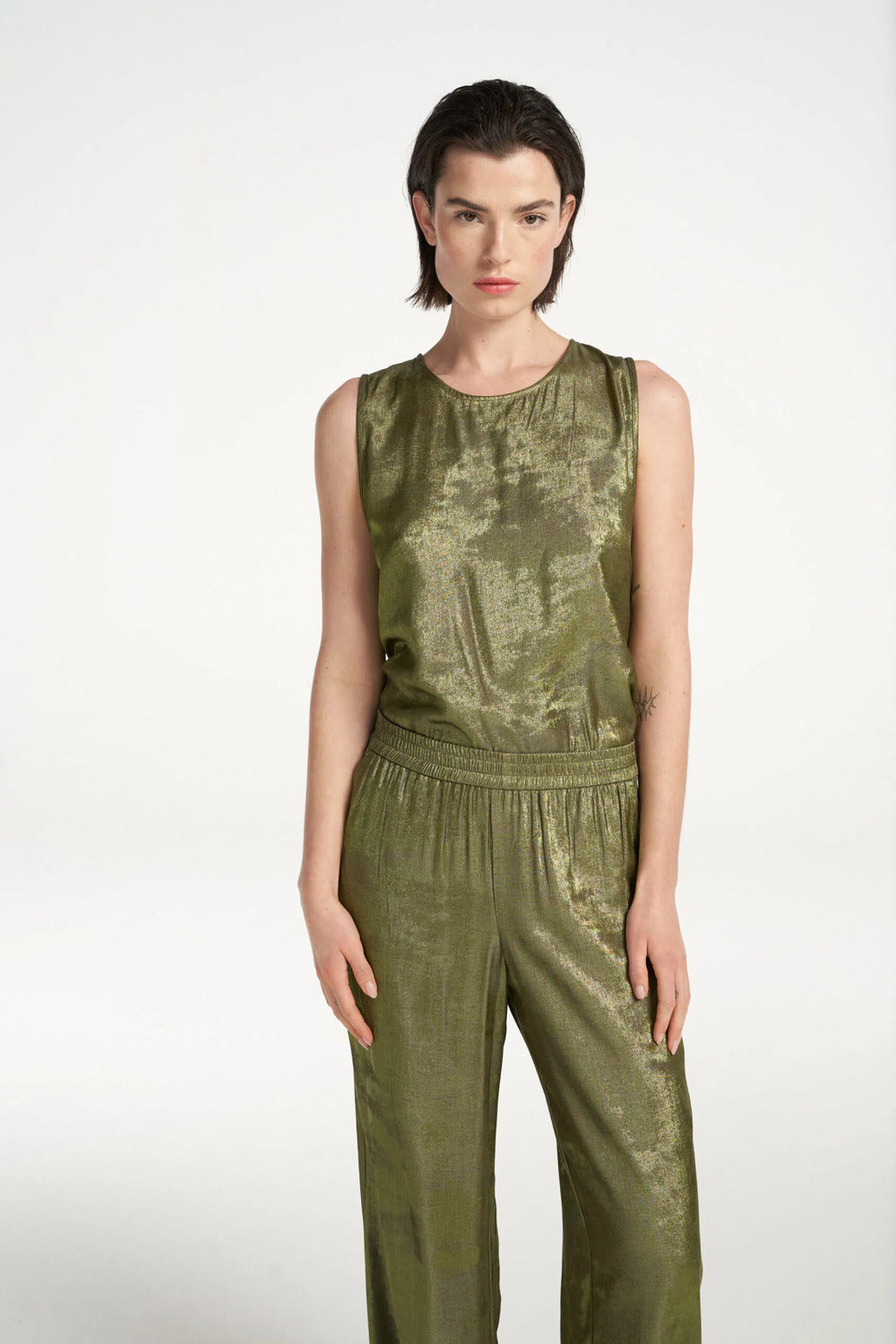 Femmes du Sud Florine Shimmer Army-Kwaliteit: 60% polyester | 40% viscose-DAMES BROEKEN-Groen