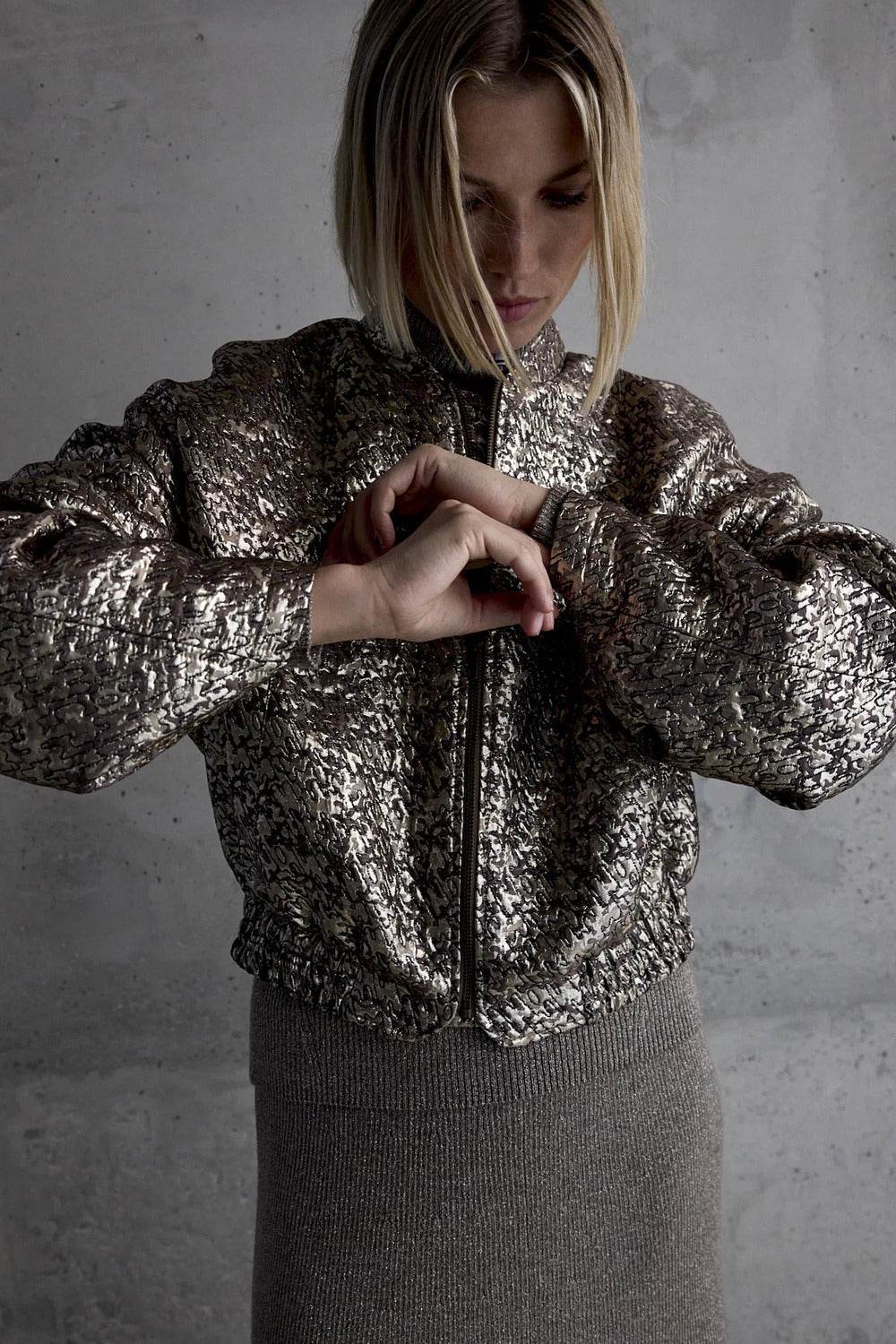 Femmes du Sud Paige Metallic Jacket – Bruin-77% Polyesther-termic, 12% MTF, 11% polyamide-DAMES JASSEN & JACKS-Bruin