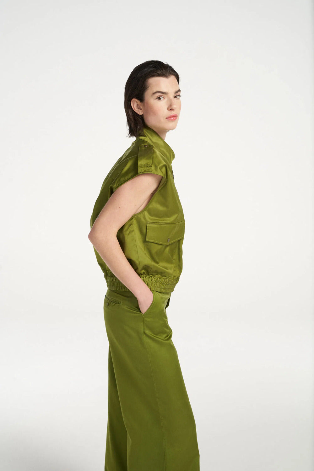 Femmes Du Sud valerie mid green gilet-Kwaliteit: 63% tencel | 32% katoen | 5% linnen-DAMES BLAZERS & GILETS-Groen