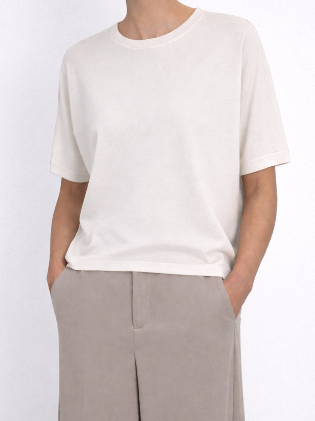 FFC T-Shirt Korte Mouw – Room-80% viscose, 20% polyamide-DAMES TOPS & BLOUSES-Room