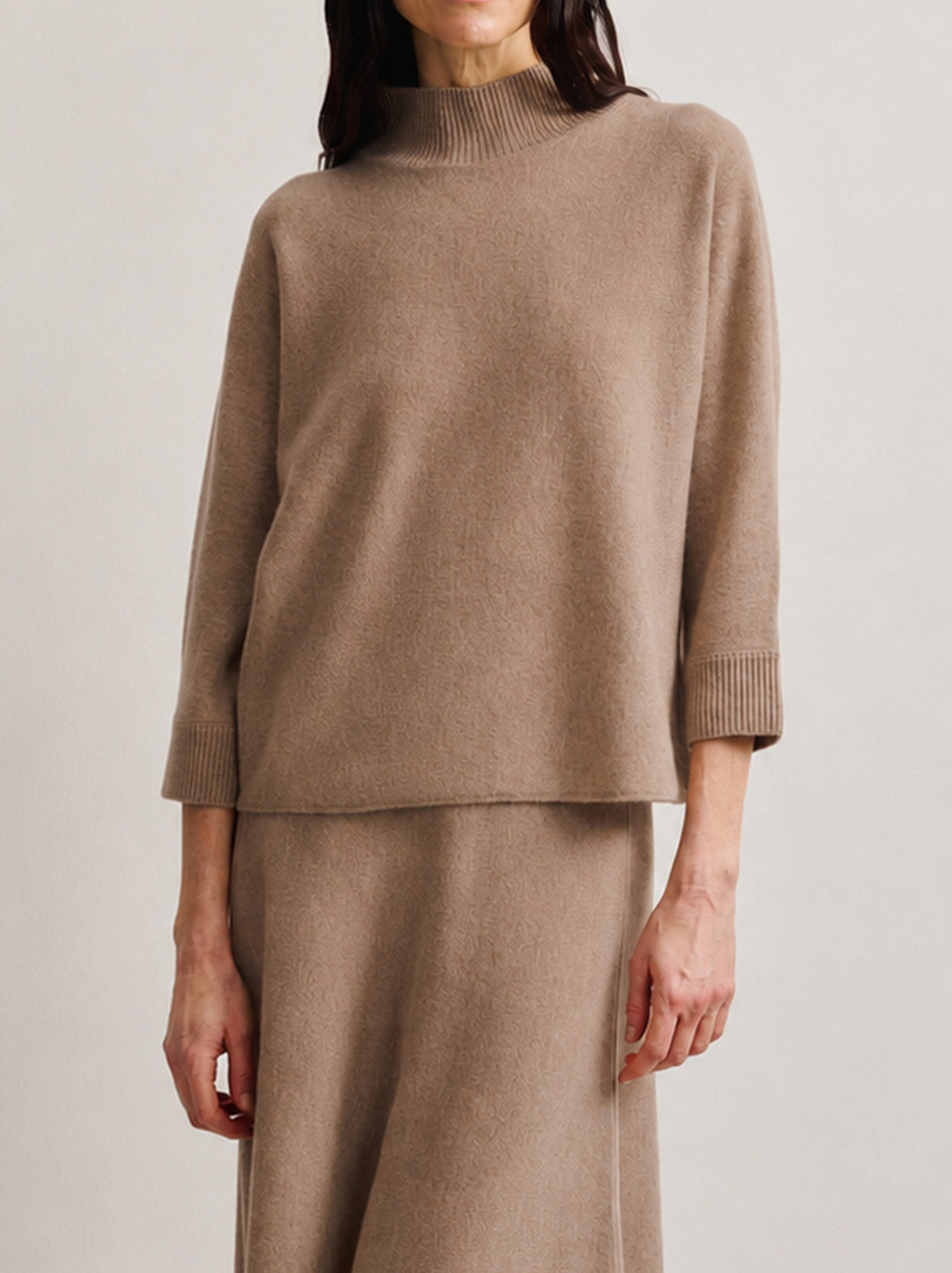 FFC Trui – Bruin-70% wol, 30% kasjmier-DAMES TRUIEN & VESTEN-Bruin