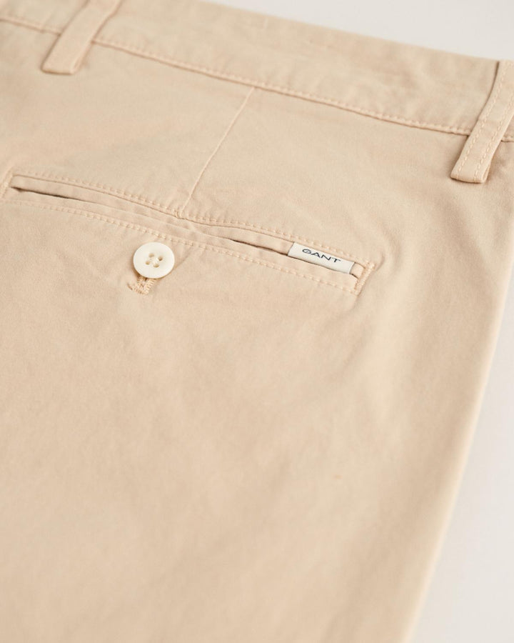 GANT regular fit sufade short-97% katoen, 3% elasthaan-HEREN BROEKEN-Beige