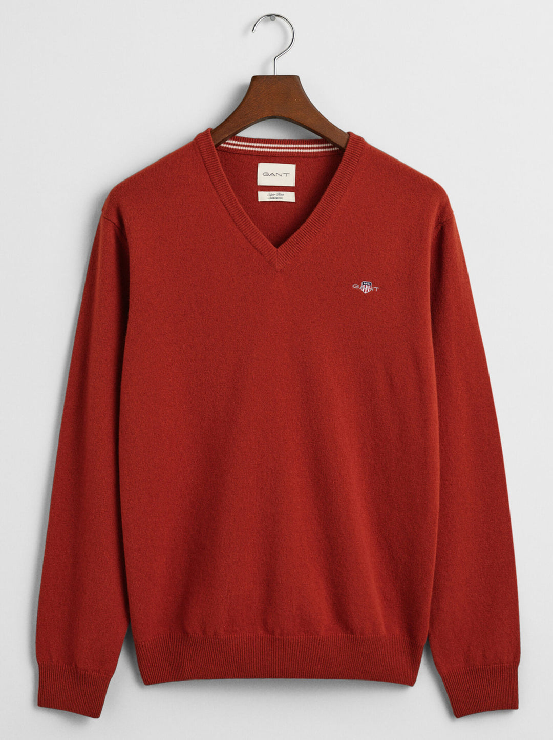 GANT trui met V-hals van lamswol-Materiaal: 100% lamswol-HEREN TRUIEN & VESTEN-Rood