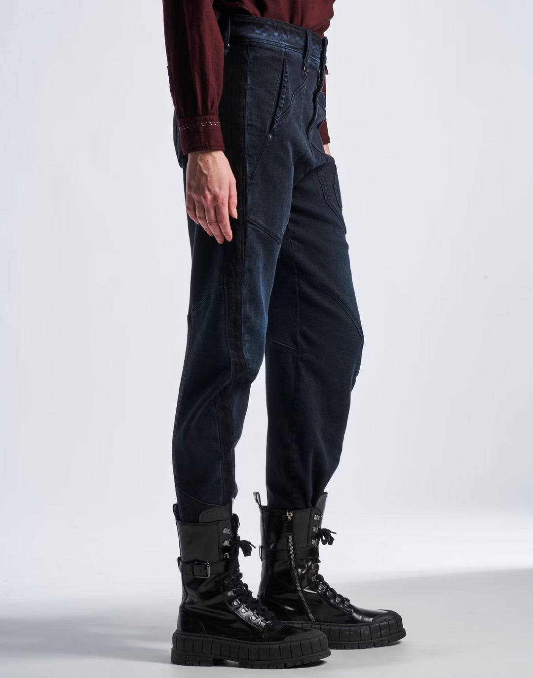 HIGH jeans PULSATE-Materiaal: 63% KATOEN 35% MODAL 2% ELASTAAN-DAMES BROEKEN-Blauw