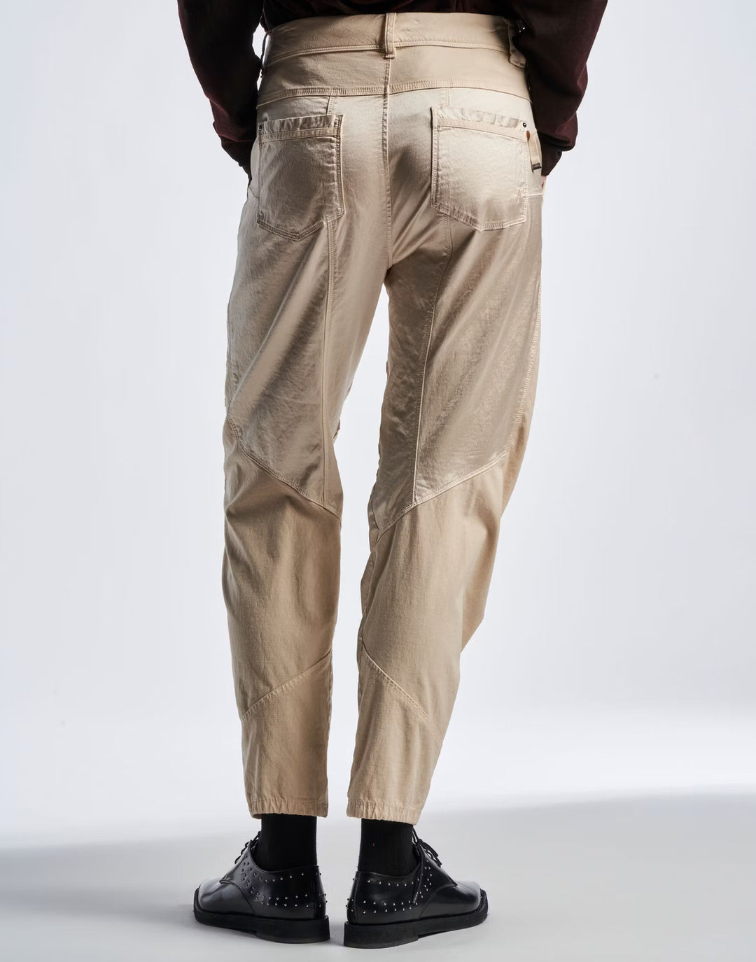 HIGH tapered broek VENTURE-55%KATOEN 41%RAYON 4%ELASTAAN-DAMES BROEKEN-Room