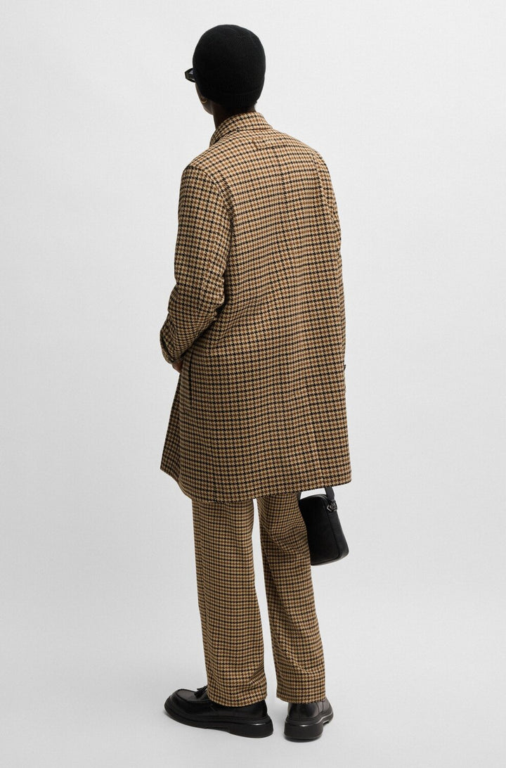 HUGO regular fit mantel Maver-Outer material: 71% Polyester, 26% Viscose, 3% Elastane<br /><br />Lining: 100% Polyester<b