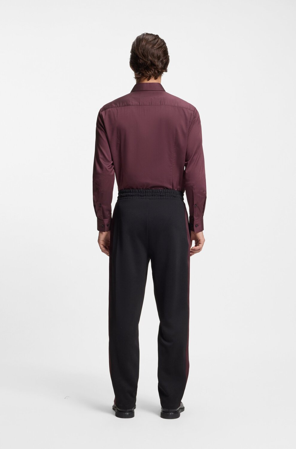 HUGO slim‑fit overhemd stretchtwill – Bruin-75% viscose, 23% polyester, 2% elastaan-HEREN SHIRTS-Bruin