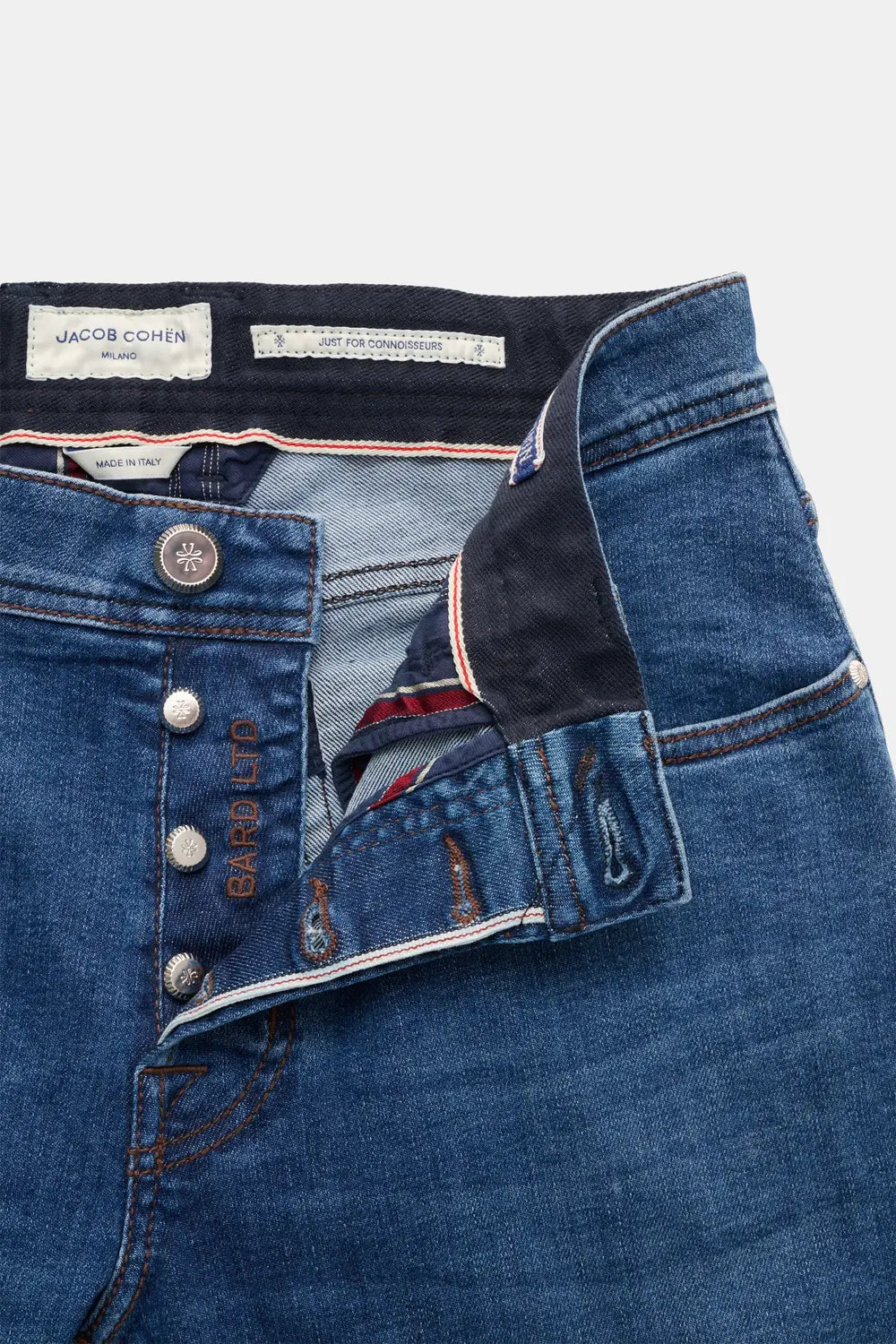 Jacob Cohën Nick LTD Jeans – Blauw-92% katoen, 6% elastomultiester, 1% elastaan-HEREN BROEKEN-Blauw