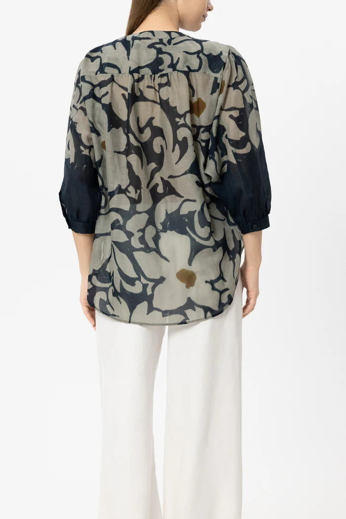 Luisa Cerano Blouse met Bloemenprint – Blauw-52% lyocell, 48% ramee-DAMES TOPS & BLOUSES-Blauw
