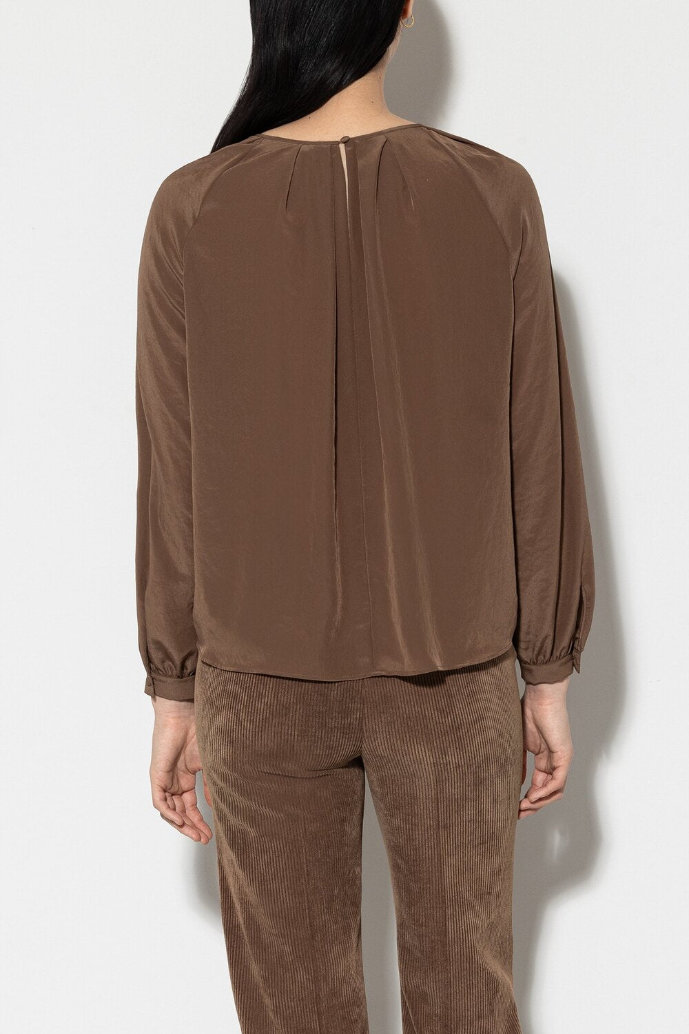 Luisa Cerano blouse met plooidetails-Hals: met knoopsluiting<br /><br />Zoom: ronde zoomlijn<br /><br />-DAMES TOPS & BLO