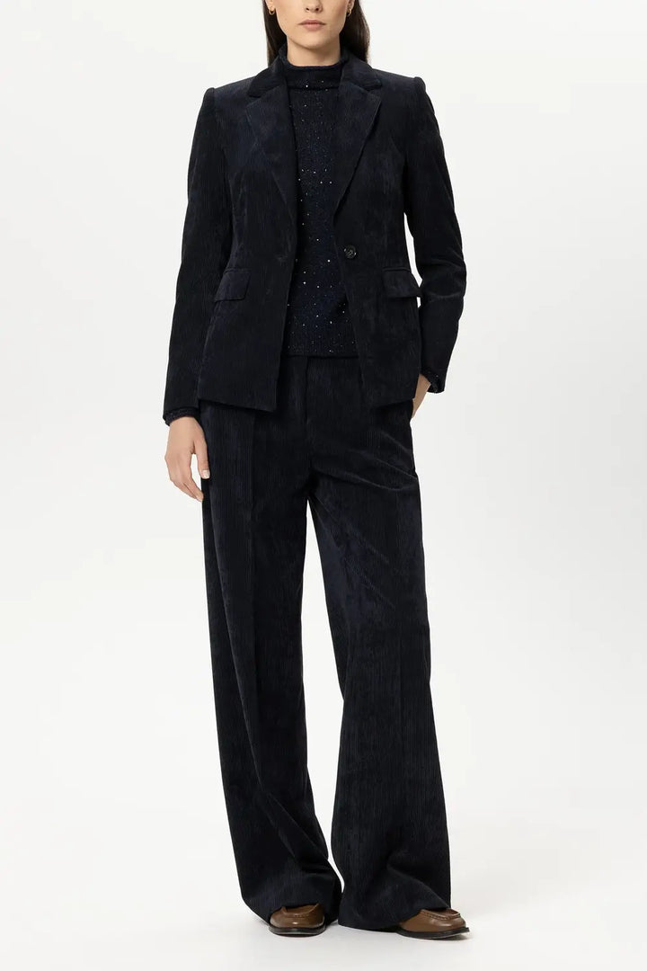 Luisa Cerano Corduroy Blazer – Blauw-90% polyester, 8% polyamide, 2% elastaan<br />Voering: 57% viscose, 43% polyester -D