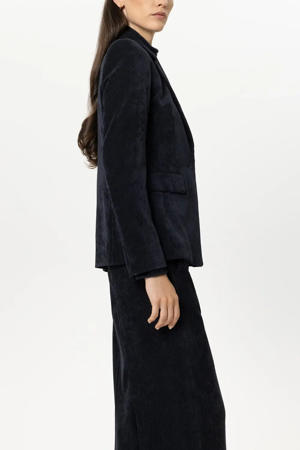 Luisa Cerano Corduroy Blazer – Blauw-90% polyester, 8% polyamide, 2% elastaan<br />Voering: 57% viscose, 43% polyester -D