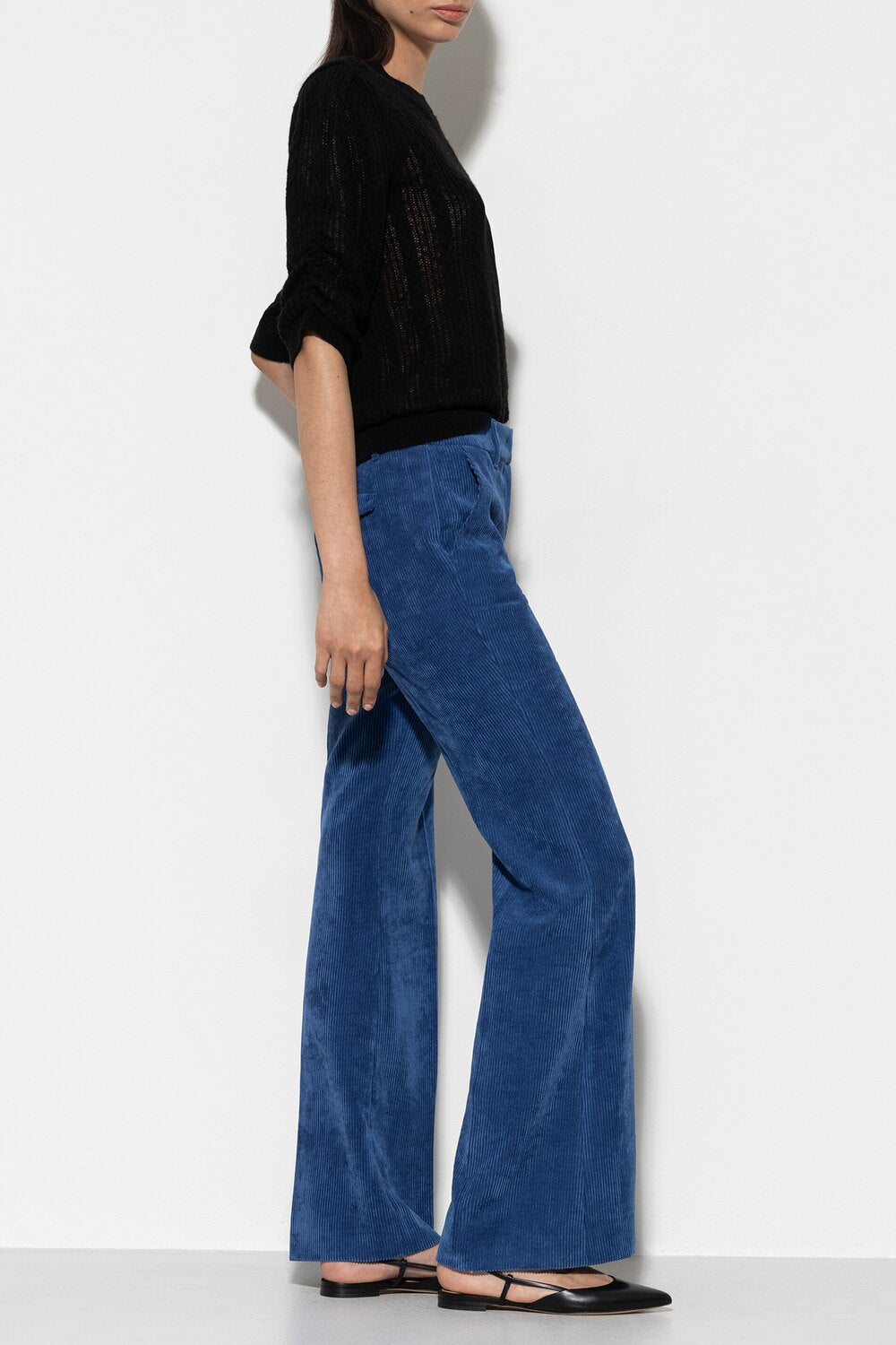 Luisa Cerano corduroy bootcut broek-Buitenstof: 90% polyester, 8% polyamide, 2% elastaan<br /><br />Sluiting: haak-, knoo