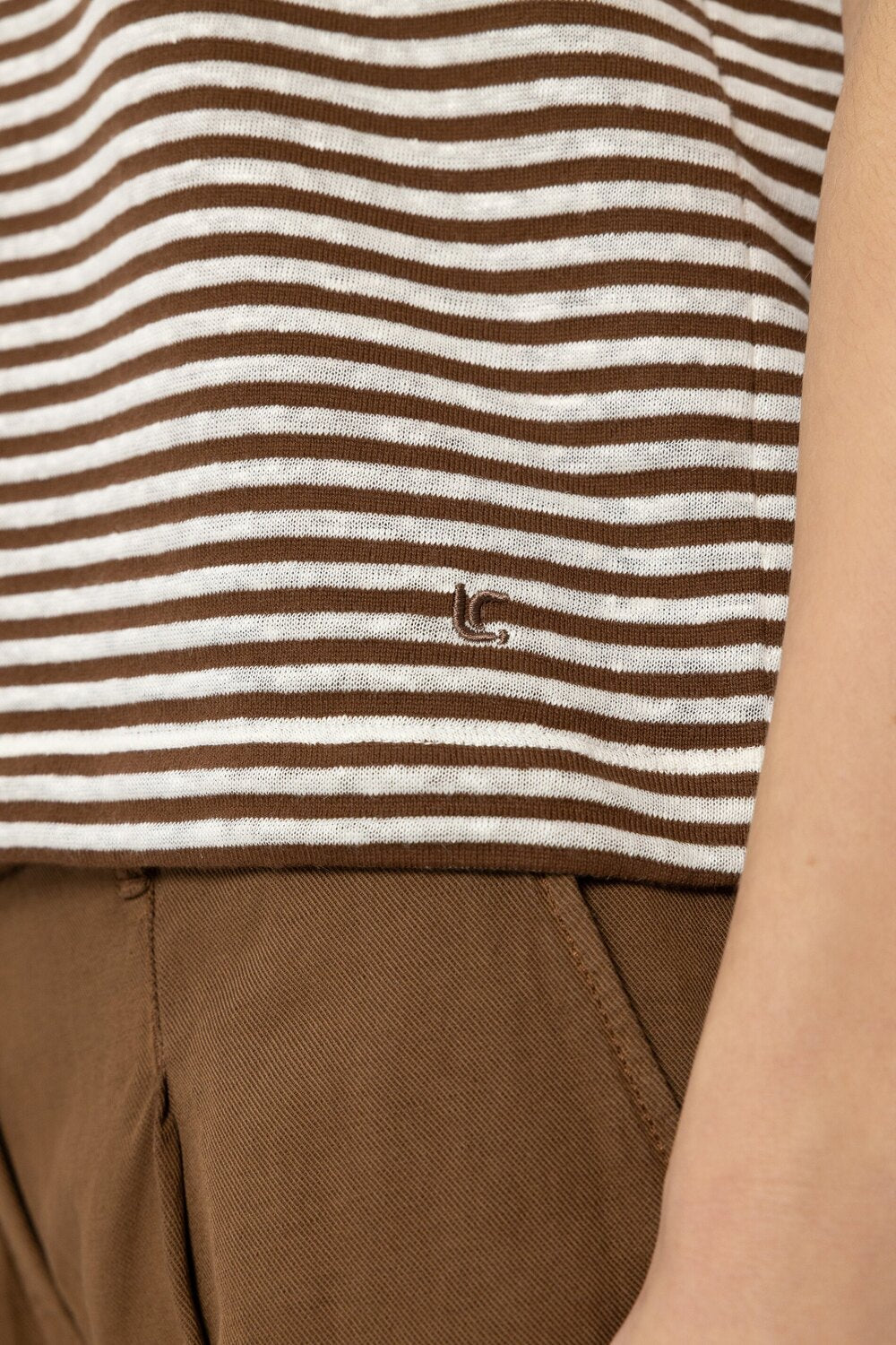 Luisa Cerano linnen gestreept T-shirt – Bruin-100% linnen-DAMES TOPS & BLOUSES-Bruin