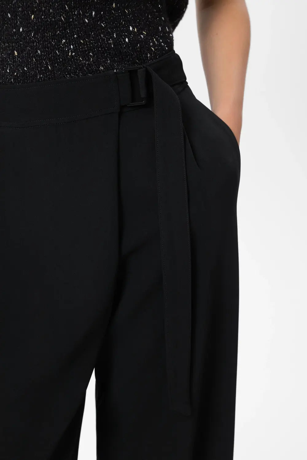 Luisa Cerano Pantalon – Zwart-69% triacetaat, 31% polyester-DAMES BROEKEN-Zwart