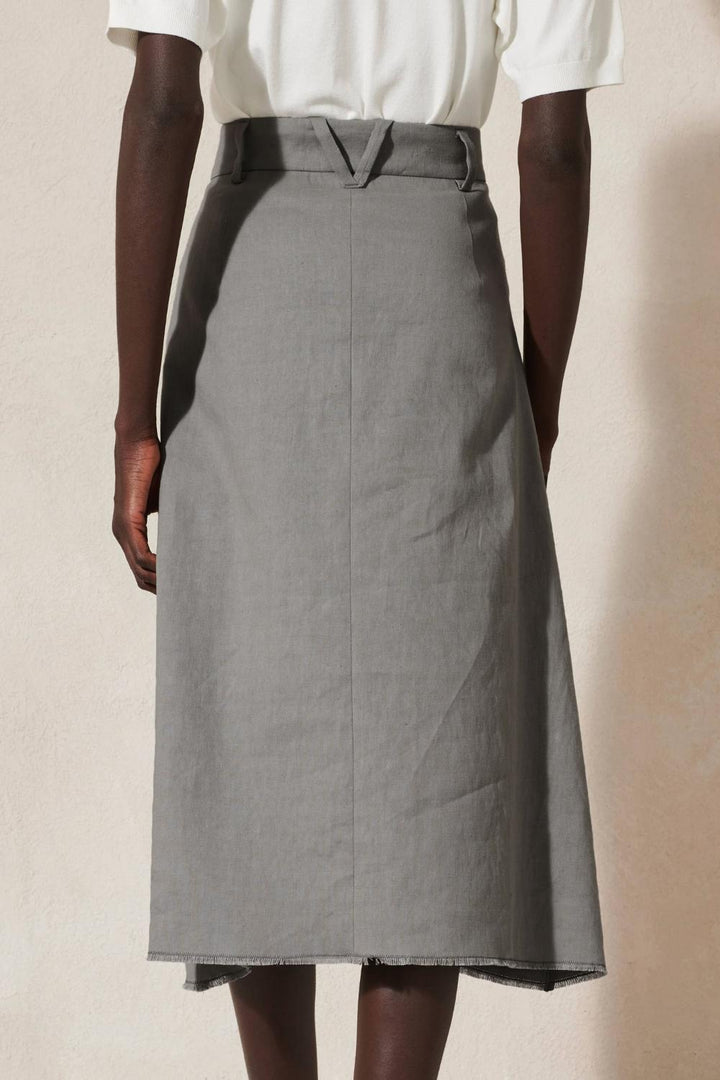 Luisa Cerano rok linnenmix-Buitenmateriaal: 54% linnen, 45% katoen, 1% elastaan<br />??Voering: 57% viscose, 45% polyeste