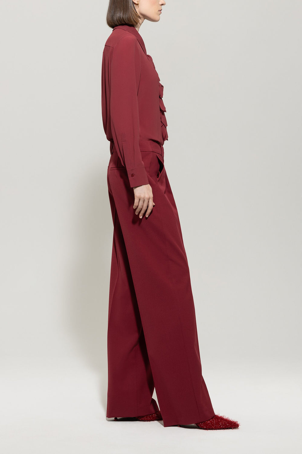 Luisa Cerano Ruffle Blouse – Bordeaux-69% acetaat, 31% zijde-DAMES TOPS & BLOUSES-Rood