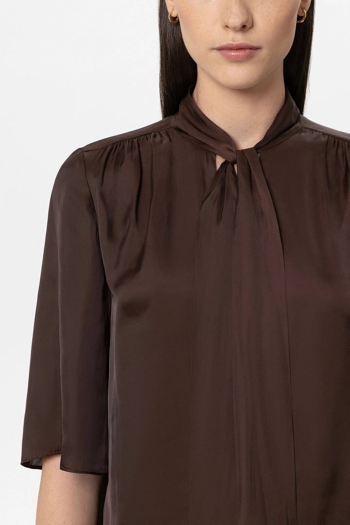 Luisa Cerano Satijnen Blouse met Strikdetail – Bru-100% polyester-DAMES TOPS & BLOUSES-Bruin