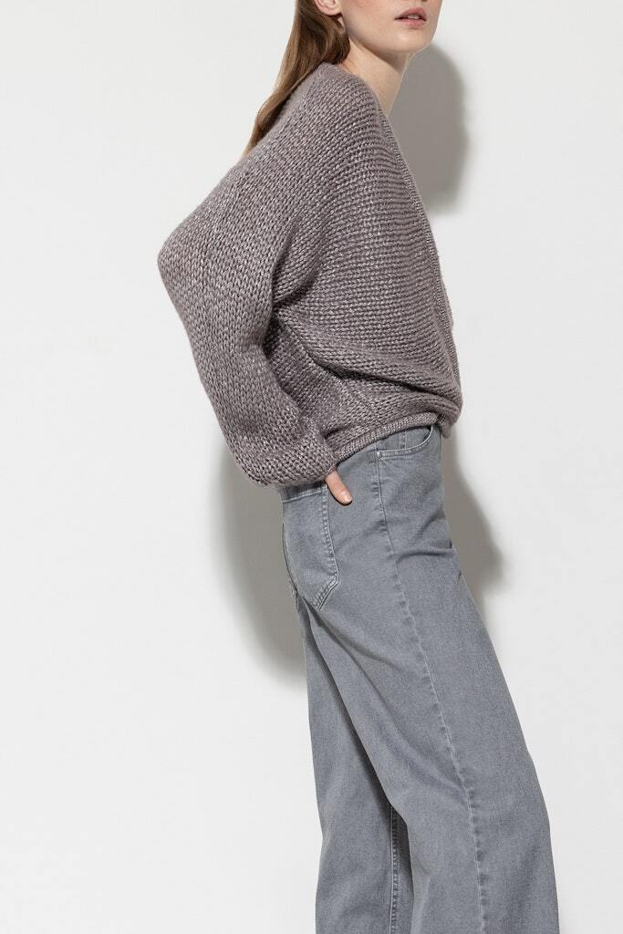 Luisa Cerano vest van wolmix-Buitenmateriaal: 45% wol, 35% polyester, 20% polyester (gemetalliseerd)<br />Overgesneden sc