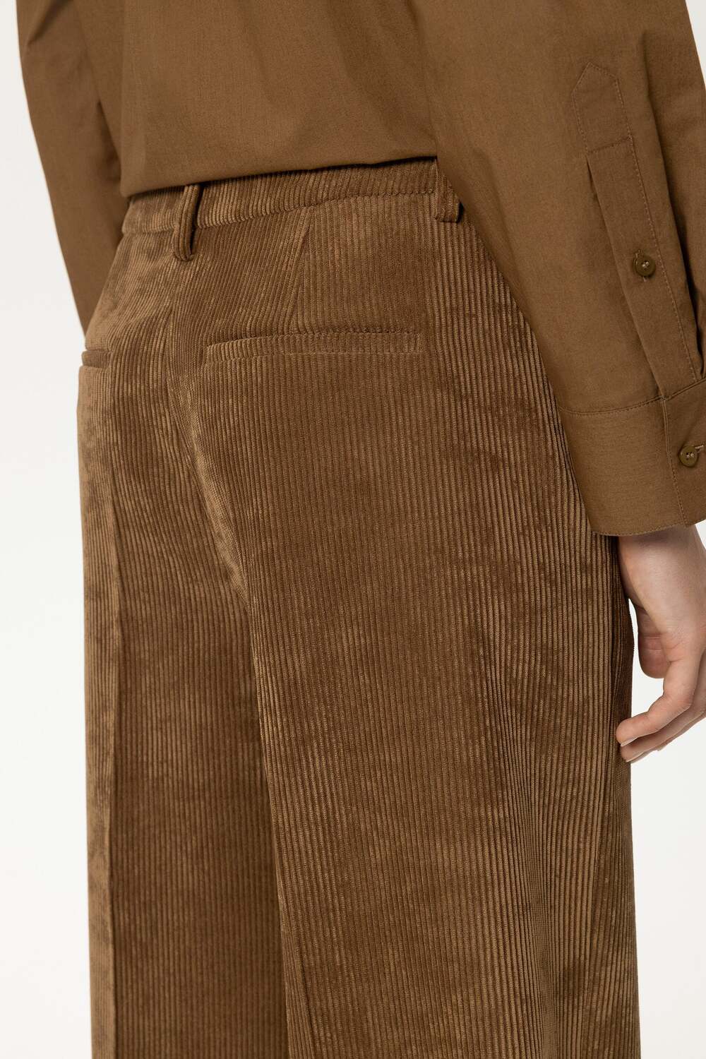 Luisa Cerano Wide Leg Corduroy Pantalon – Bruin-90% polyester, 8% polyamide, 2% elastaan -DAMES BROEKEN-Bruin